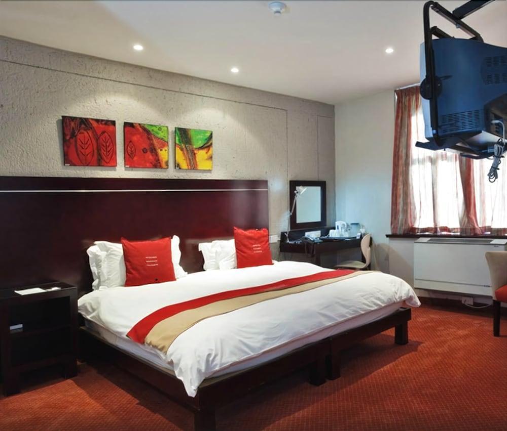 Peermont Metcourt Inn At The Grand Palm, Gaborone Extérieur photo