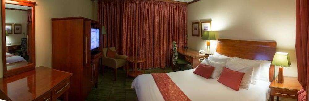 Peermont Metcourt Inn At The Grand Palm, Gaborone Extérieur photo