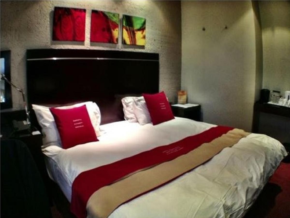 Peermont Metcourt Inn At The Grand Palm, Gaborone Extérieur photo