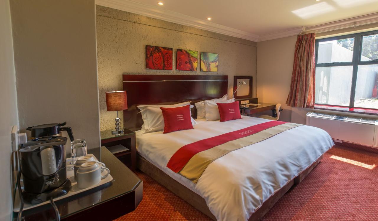 Peermont Metcourt Inn At The Grand Palm, Gaborone Extérieur photo