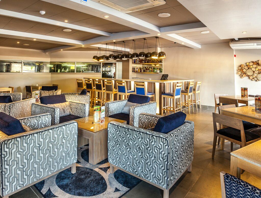 Peermont Metcourt Inn At The Grand Palm, Gaborone Extérieur photo